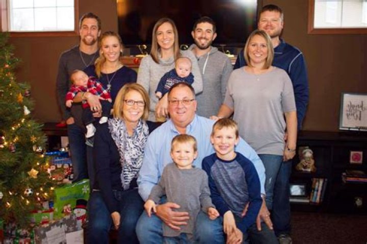Adam Thielen Family Details – Wife & Parents