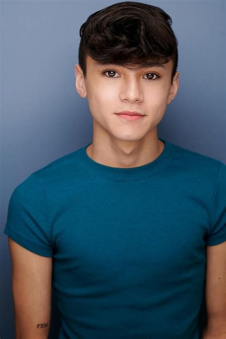 Adrian Matthew Wiki, Age, Girlfriend, Height & Parents