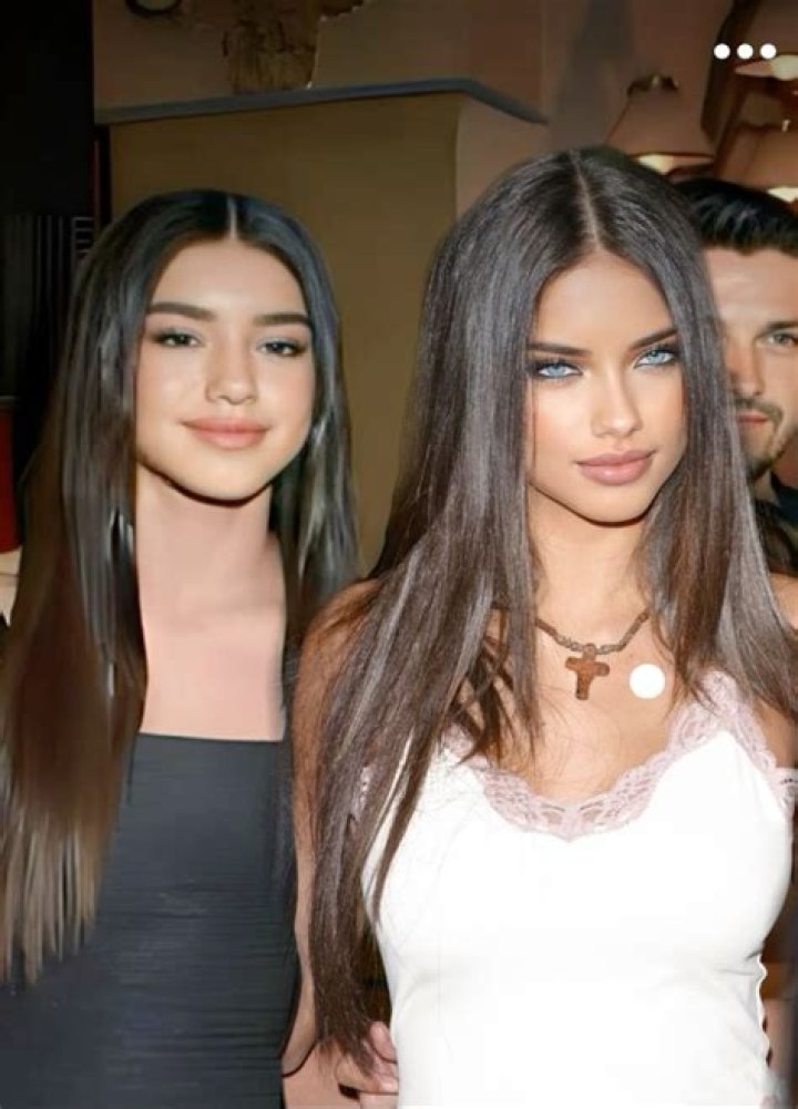 Adriana Lima’s Net Worth, Age, Height, Weight, Husband, Kids, Bio-Wiki