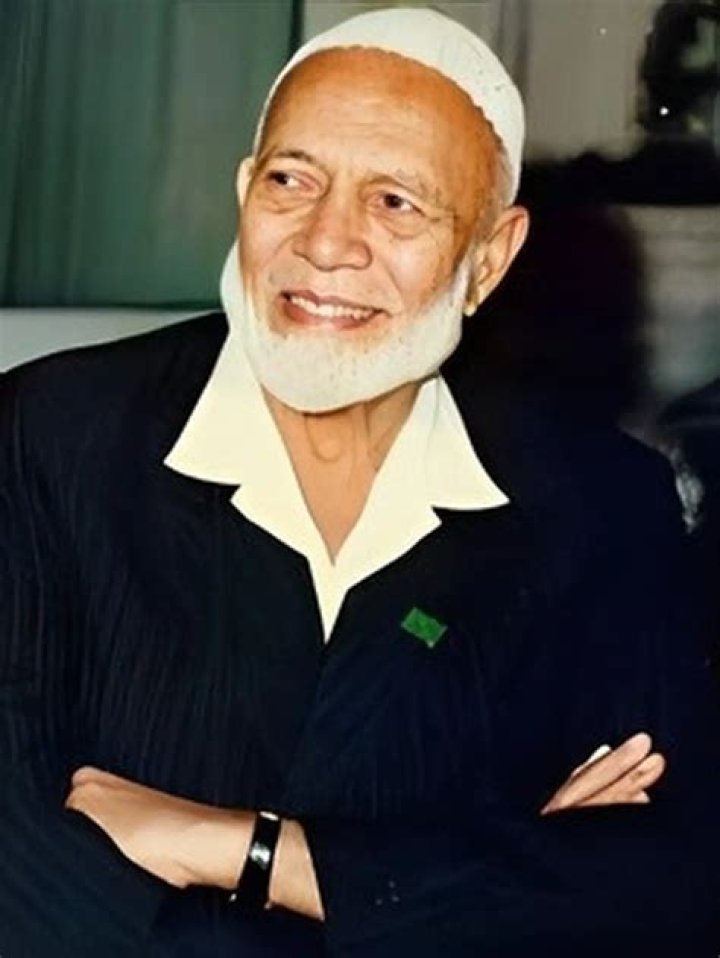 Ahmed Deedat Biography – Facts, Childhood, Family Life, Achievements