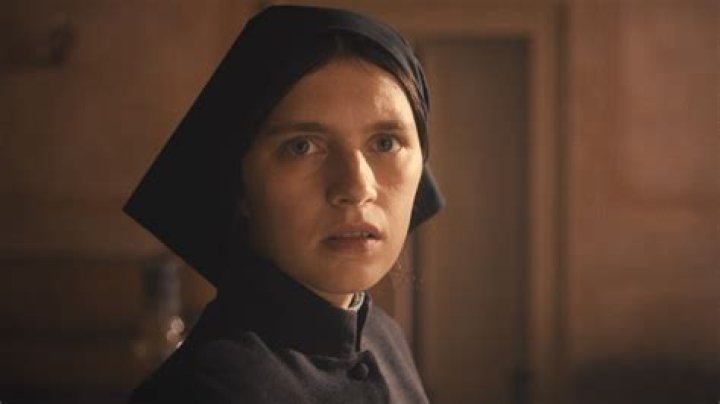 Alex Roe To Star In Horror Prequel Rings