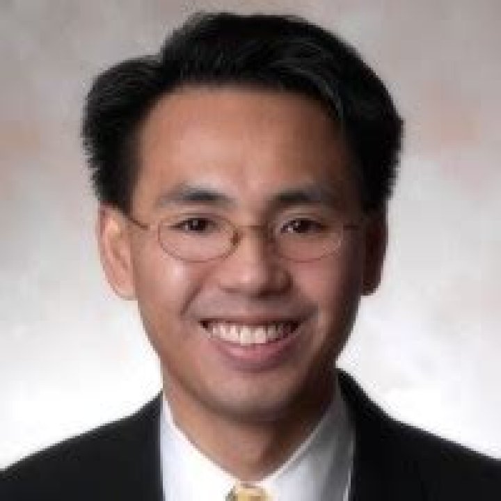 Dr. Alexander Hou, MD – Edgewood, KY