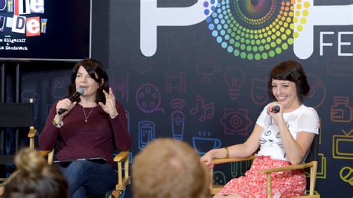 Amazon purchases exclusive rights to ‘My Favorite Murder’ podcast