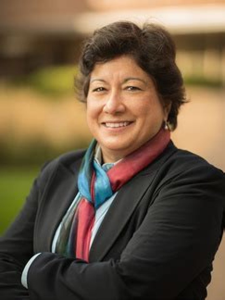 Dr. Ana Nunez, MD – Minneapolis, MN