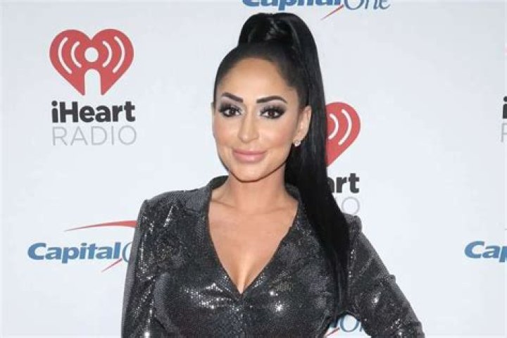 Angelina Pivarnick Wants Sammi Giancola To Replace Snooki On Jersey Shore