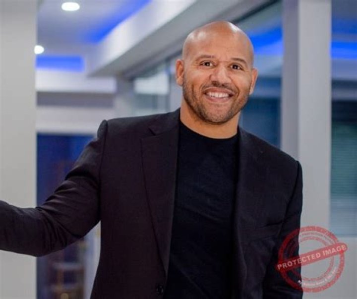 Anthony Chickillo Net Worth: Bio-Wiki, Age, Height, Girlfriend, Miami, Saints, Free Agent and Salary