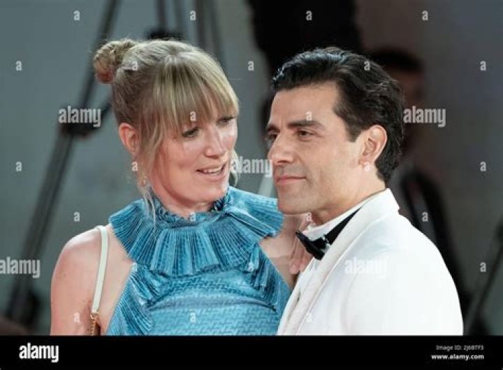 Are Oscar Isaac & Elvira Lind Still Together? Explore More On Oscar Isaac New Girlfriend