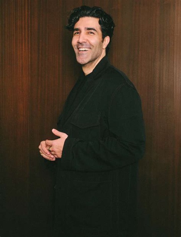 Bobby Naderi Wiki, Girlfriend, Age, Height & Facts