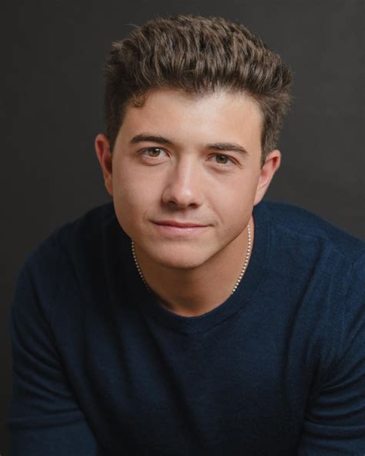 Bradley Steven Perry Biography - Facts, Childhood, Career & Personal Life of Actor
