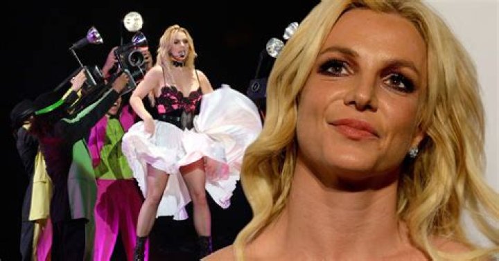 Britney Spears Shouts Out The Fans Concerned About Her!