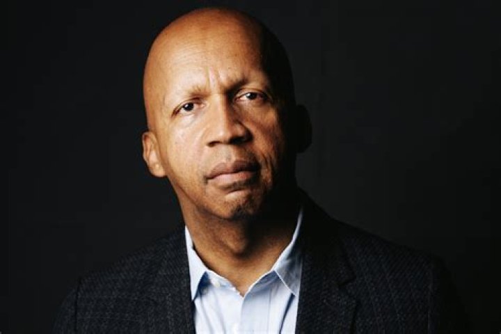 Bryan Stevenson Biography - Facts, Childhood, Family Life & Achievements