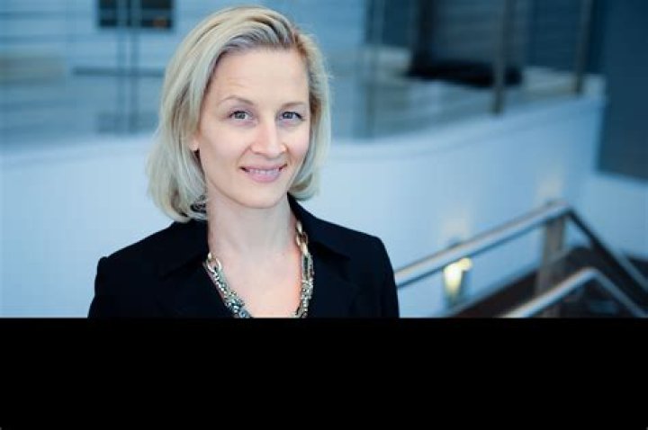 Dr. Carrie Hall, MD – Hilton Head, SC