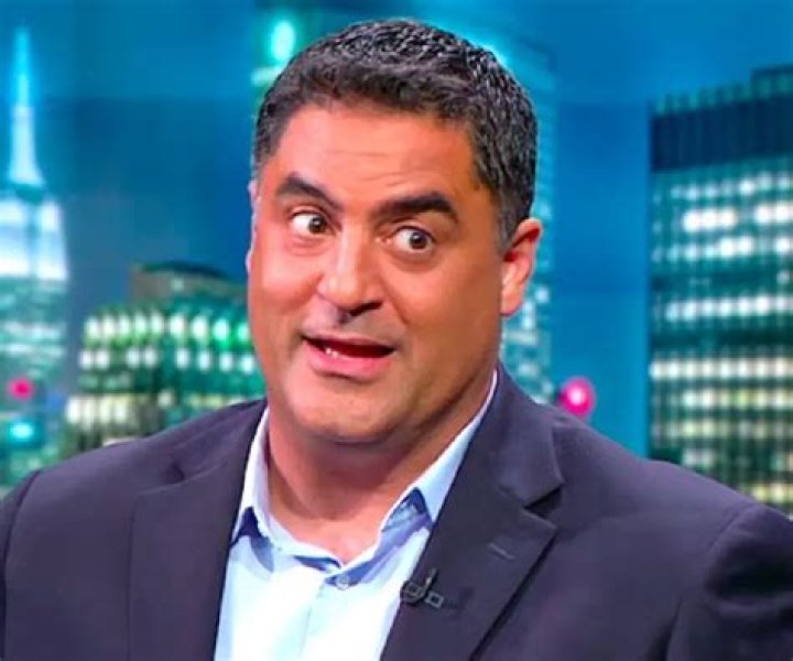 Cenk Uygur Biography - Facts, Childhood, Family Life & Achievements