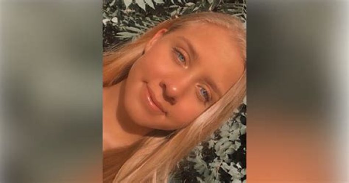 Chloe Stein Wiki, Age, Parents, Boyfriend, Education & Height