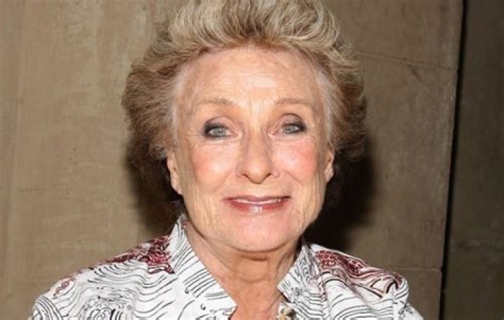 Cloris Leachman Net Worth, Spouse, Children, Family, Cause of Death, Husband, Health, Height, Obituary