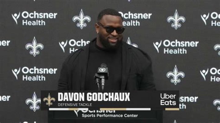 Davon Godchaux contract, salary and net worth explored