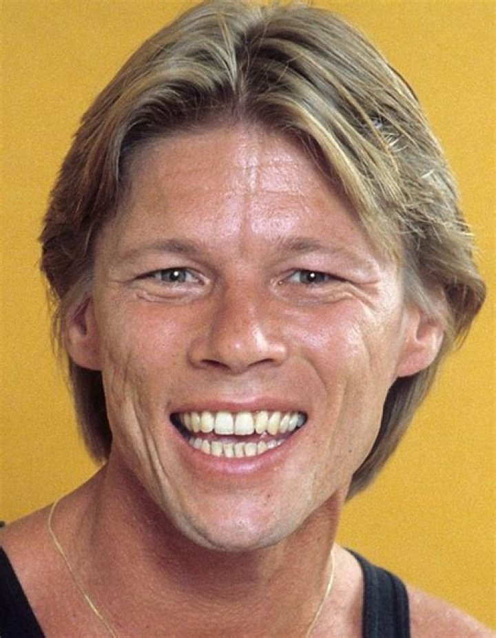 Dennis Cleveland Stewart Biography – Facts, Childhood, Family Life, Achievements