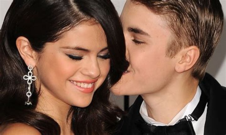 Did Justin Bieber meet Selena Gomez?