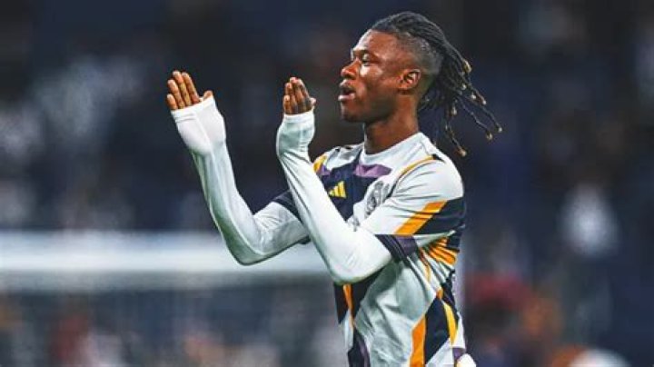 Does Eduardo Camavinga have a son?