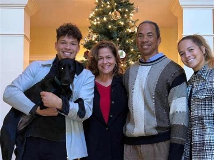 Eddie Hall parents names, age, occupation, siblings