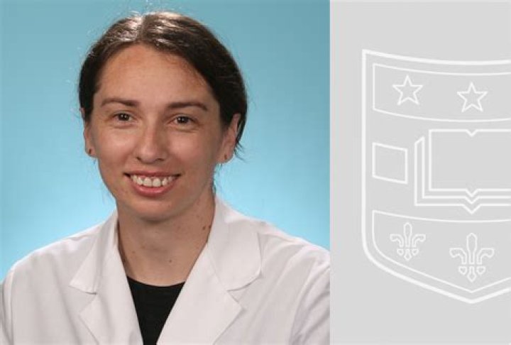 Dr. Emily Mattoon, MD – Saint Louis, MO
