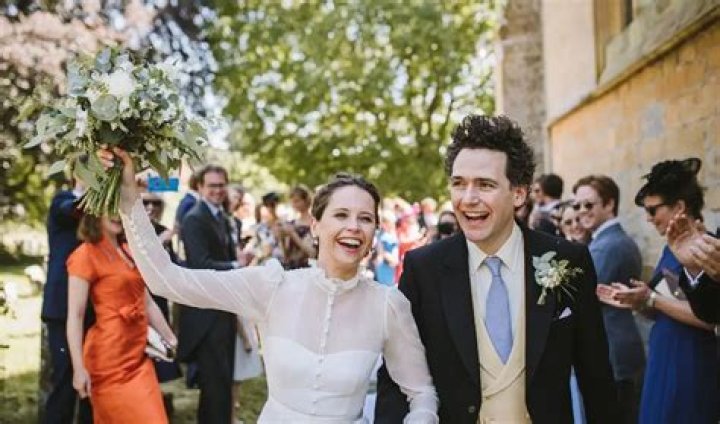 Emma Portner Dancer Wiki, Biography, Age, Wedding, Net Worth, Instagram: Elliot Page Wife