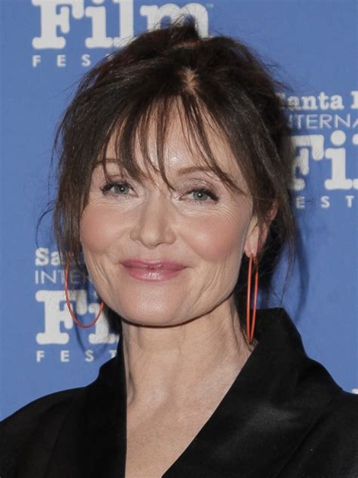 Essie Davis Biography - Facts, Childhood, Family, Achievements of Australian Actress