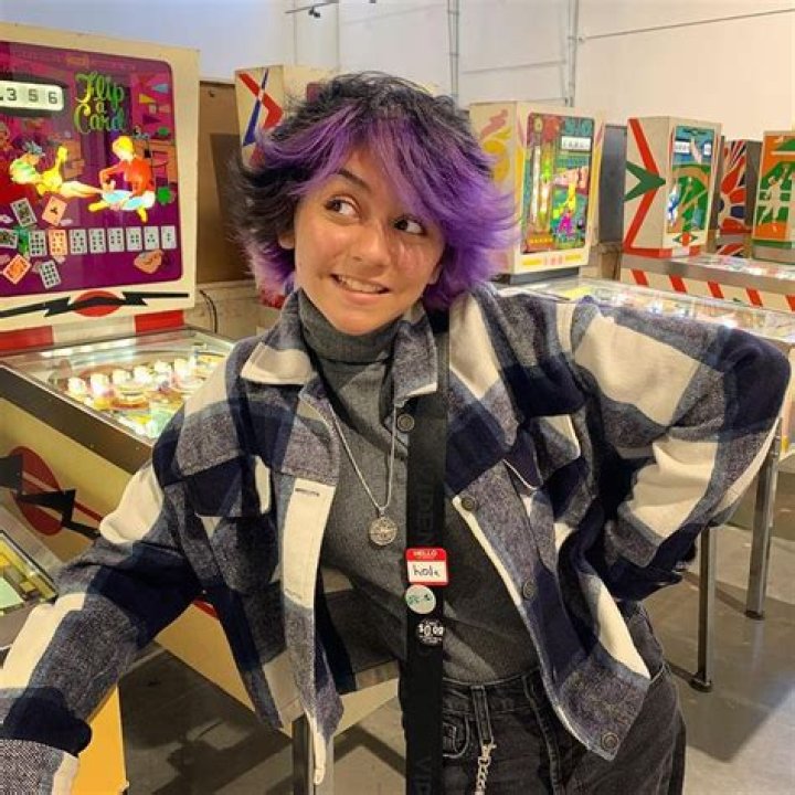 Evangeline Lomelino – Bio, Facts, Family & Career