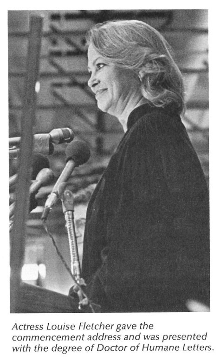 Explore Singer Annie Lauren Fletcher Dies of Cancer, Annie Lauren Fletcher Age, Biography