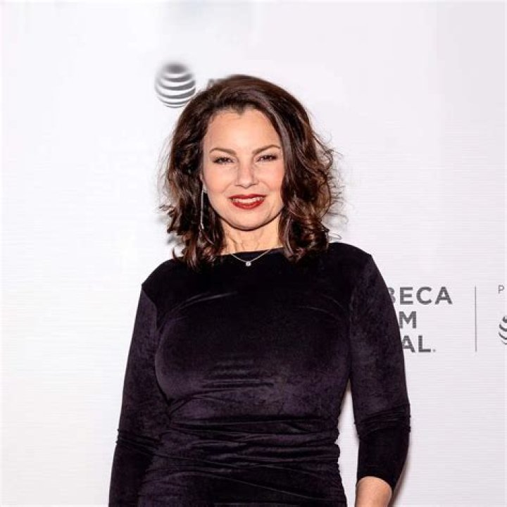 Fran Drescher Biography - Facts, Childhood, Family Life & Achievements