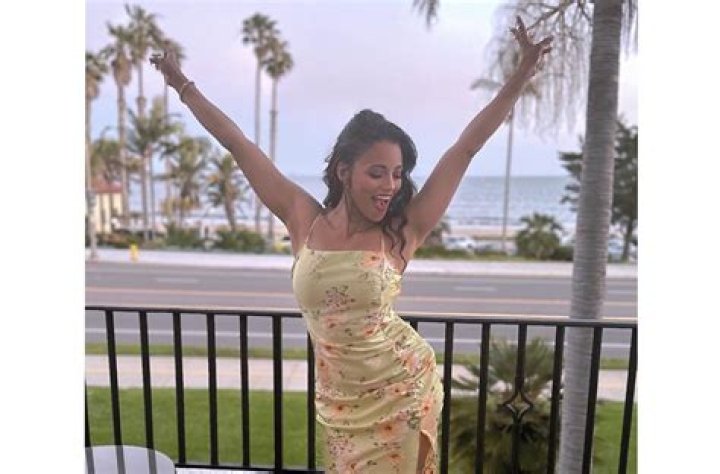 Gabrielle Anwar Bra Size, Age, Weight, Height, Measurements