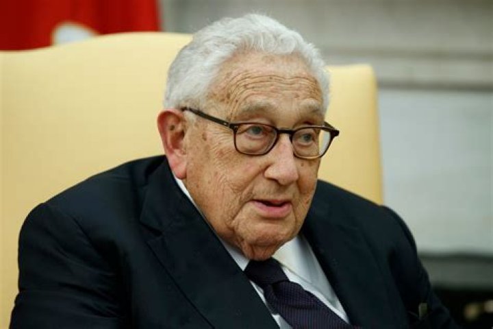 Henry Kissinger Biography - Facts, Childhood, Family Life & Achievements