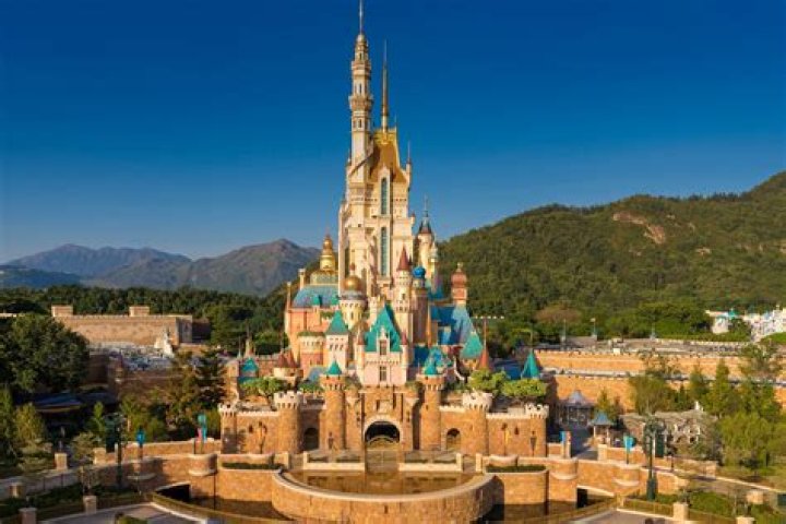 How many days do you need in Tokyo Disneyland? – Celebrity