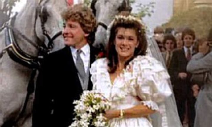 How many times has Darren Clarke been married? Who are Darren Clarke wives?