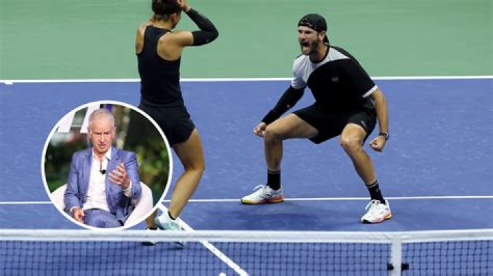 How many titles has Andrea Vavassori won? What is Andrea Vavassori rank?