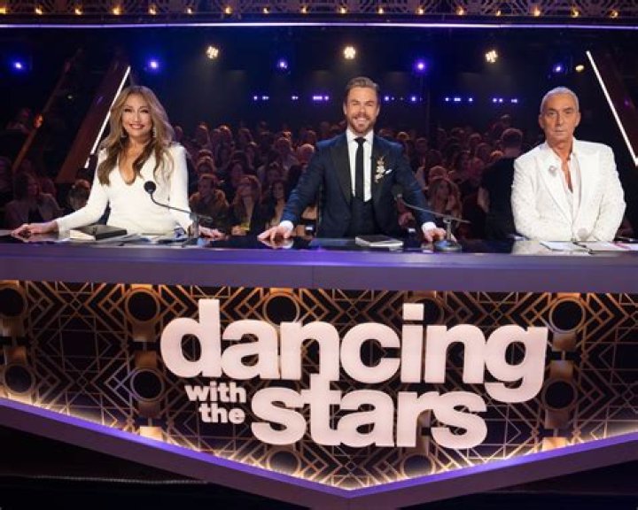 How much is Bruno Tonioli paid on 'Dancing with the Stars' season 32?