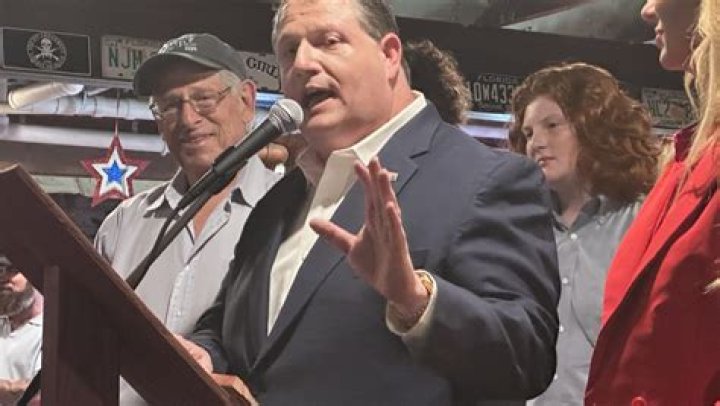 
How Much Money Does Randy White (Pastor) Make? Latest Income Salary
