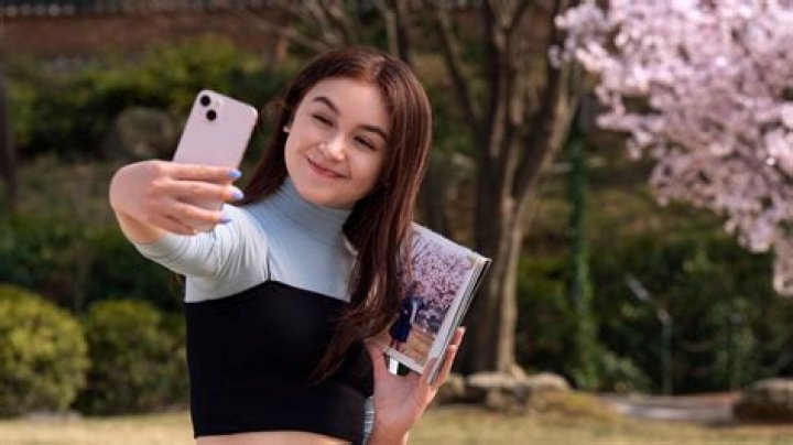 How old is Kitty in ‘XO, Kitty?’