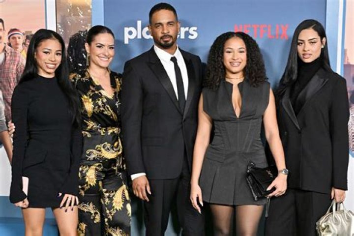 How Rich Is Amara La Negra? – Celebrity