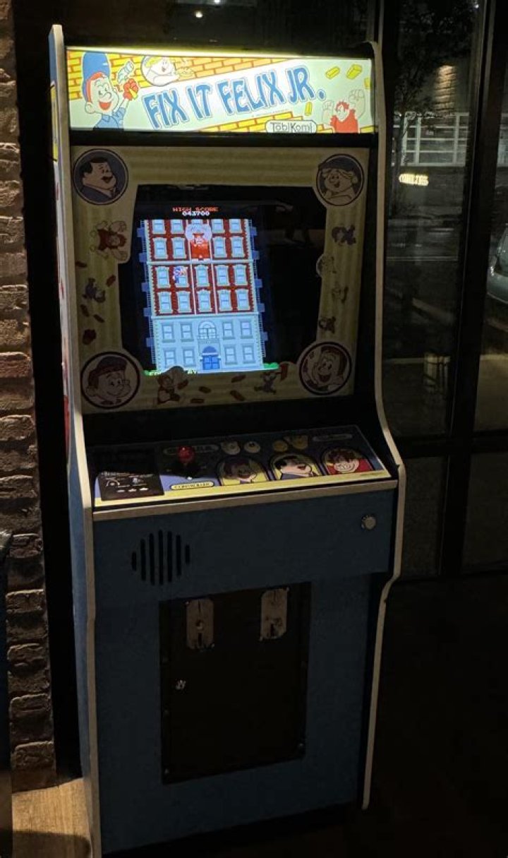 How tall is Fix-It Felix? – Celebrity