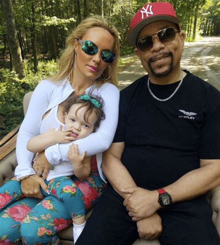 Ice-T’s Wife Coco Austin Is Slammed For Posting This Video Of Snoop Dogg And Her Daughter, Chanel