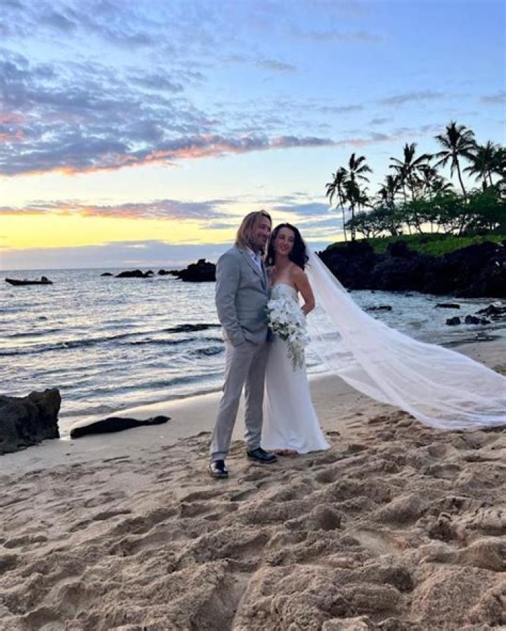 Is Dave Grohl still married to Jordyn Blum?