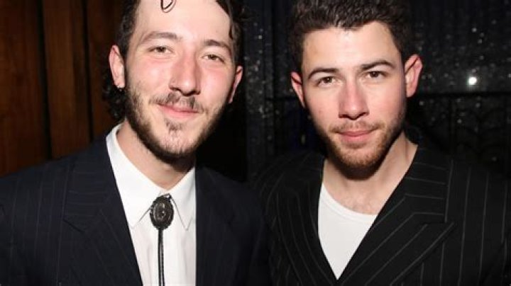 Is Frankie Jonas a half brother? – Celebrity