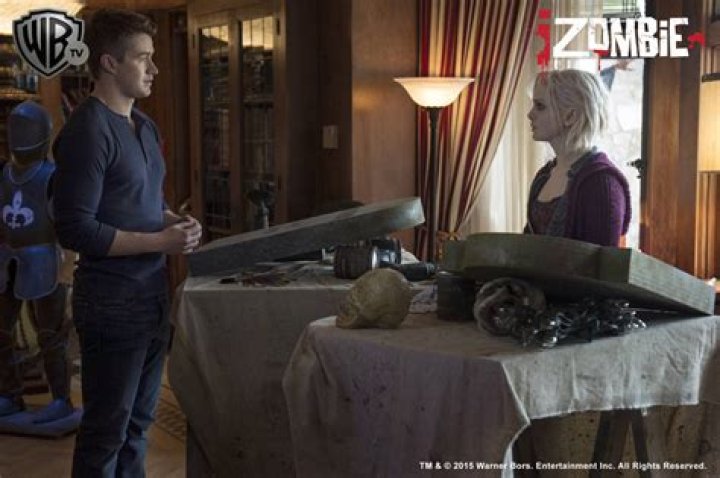 iZombie Versus Veronica Mars: Has Rob Thomas Struck Cult Fandom Again?