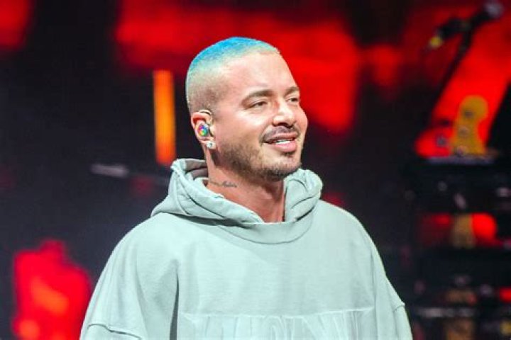J Balvin Biography - Facts, Childhood, Family Life & Achievements