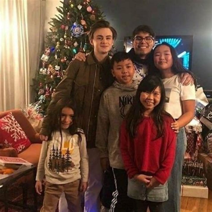 Jaeden Martell family, girlfriend, children, parents, siblings