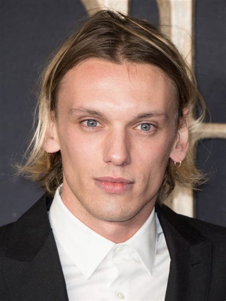 Jamie Campbell Bower Biography - Facts, Childhood, Family Life & Achievements