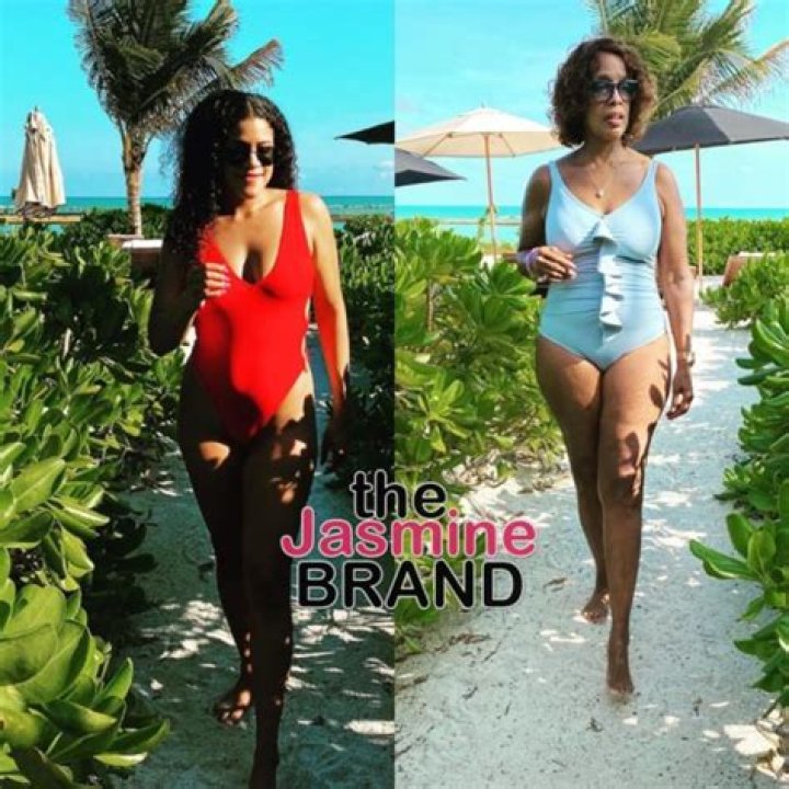 Jamie Foxx’s Stunning Protégée, Sela Vave, Posts Alluring Bathing Suit Photos — This Is Another Reason To Anger Ex Katie Holmes