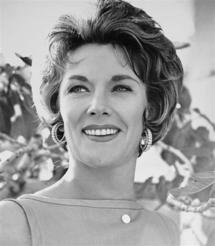 Jeanne Cooper Biography - Facts, Childhood, Family Life & Achievements