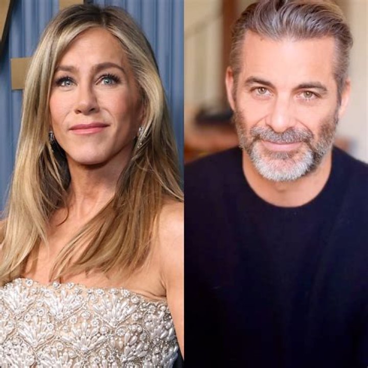 Jennifer Aniston Does These Things to Look So Good — Celebwell